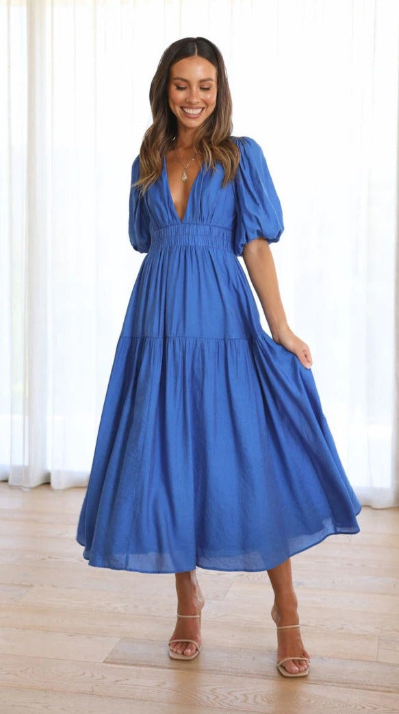 Laili - Bequemes, schmeichelndes Kleid mit V-Ausschnitt
