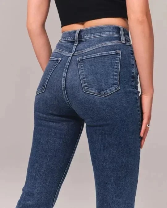 Club Denim™ - Hochgeschnittene, extrem schmeichelhafte Jeans